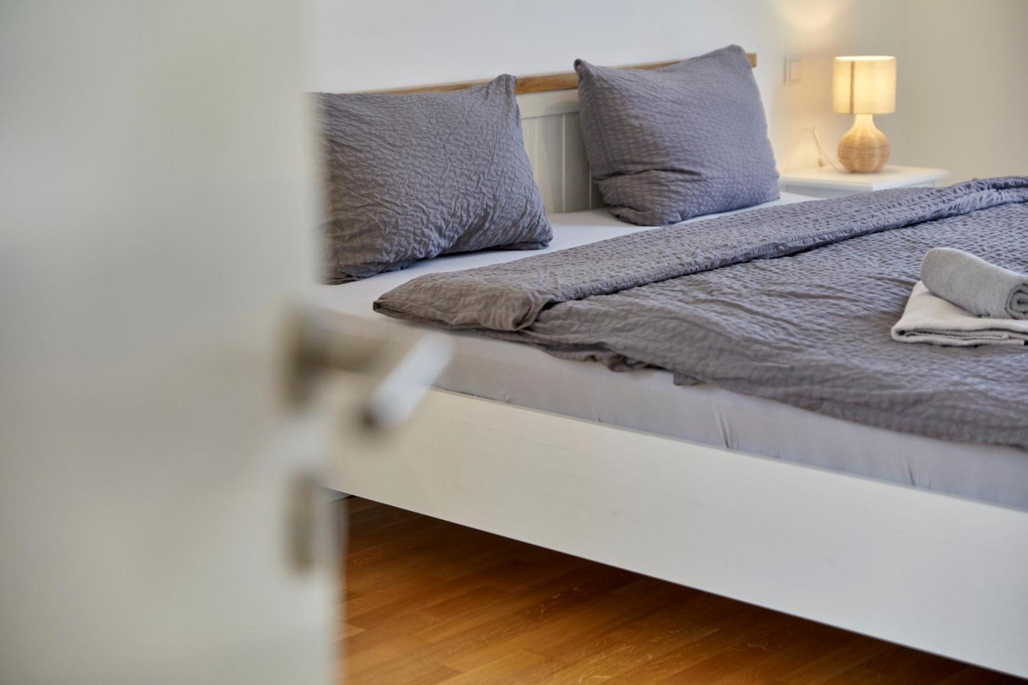 Moseltraum Apartment Bernkastel-Kues Bagian luar foto